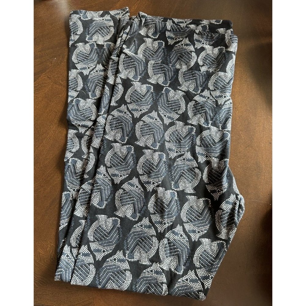 Lularoe Leggings TC Tropical Fish Black Gray Print, Tall and Curvy, NWOT